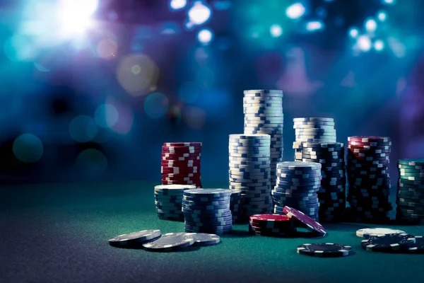 spbu slot live-dealer blackjack table with multi-camera view and player interface